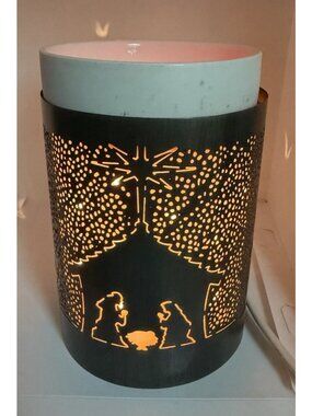 Scentsy Christmas Nativity Manger Scene Full Size Wrap +  DSW Core Wax Warmer